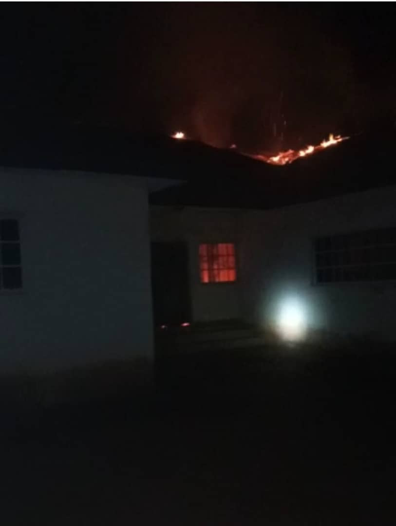 Breaking, fire outbreak at INEC office in Enugu