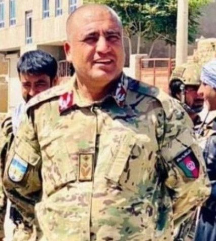 Afghanistan police chief who fought Taliban is blindfolded and shot dead by Taliban (Graphic video)